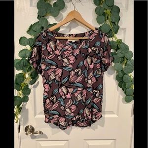 Loft short sleeve floral blouse